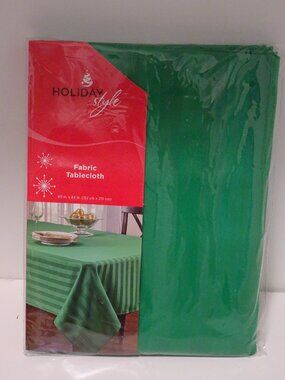 Kelly Green tablecloth (Christmas, St. Patrick's Day), 60x84 rectangle